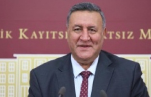 “Hastanelerde randevu alabilmek her geçen gün zorlaşıyor”