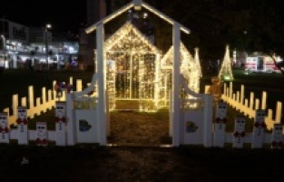 İzmit’in sokakları yeni yıla hazırlanıyor