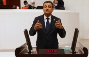 "Kamu hastanelerinde ameliyatlar yapılamıyor"