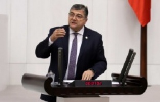 “AKP iktidarı İzmir’i sevmiyor!”