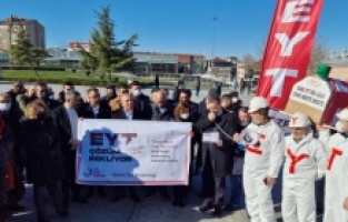 "EYT'lilerin hakkı iade edilmelidir"