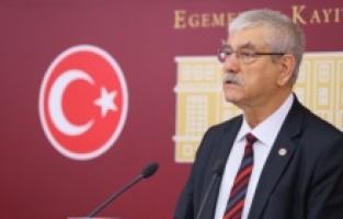 "İktidar parası olmayana sağlık hizmeti yok diyor!"