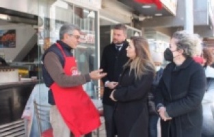 "Vatandaş kilo kilo değil yarım kilo meyve alıyor"