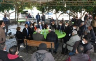 CHP’li Adana milletvekilleri köylerde