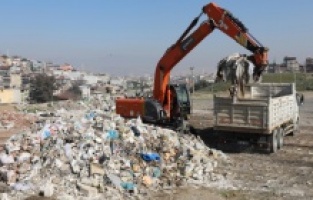 Gaziemir’de doğa katilleriyle aralıksız mücadele