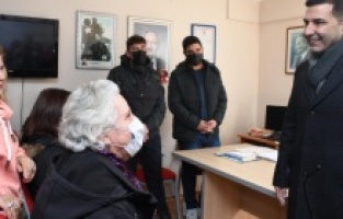 Kuşadası'nda Mobil Ofis çözüm buluyor