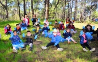 Çocuklar temizledi, doğa güzelleşti