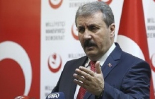 BBP lideri Destici'den AKP ve MHP'ye rest: "Evet demeyeceğim!"