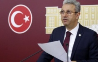 "Ruslar AKP sayesinde sıcak denizlere indi"