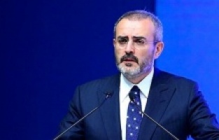 AKP’den sosyal medya yasası açıklaması