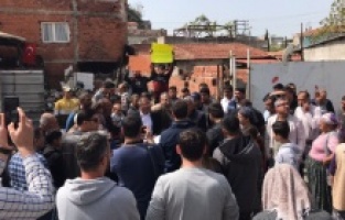 "Hükümet geri dönüşüm işçilerinin ekmeğiyle oynuyor"