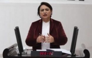 “Tapu işlemlerinin noterlere devri Anayasa'ya aykırıdır”