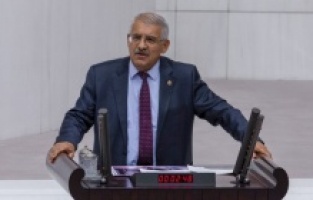 Vatandaşın şiirine AKP sıralarından tepki