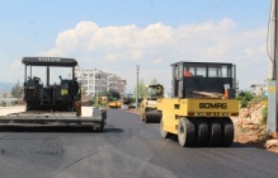 Döşemealtı modern yollarına kavuşuyor