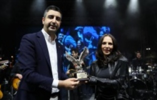 Kartal’da 19 Mayıs coşkusu, Sertab Erener konseri ile taçlandı