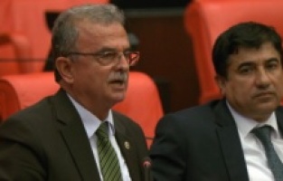 "İktidar herkes sussun, sadece kendileri konuşsun istiyor"