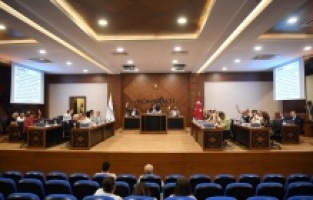 Konyaaltı Meclisi’nden personeli sevindiren karar