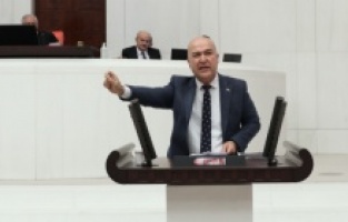 "O gemiyi İzmir’de de ülkemizde de istemiyoruz!"