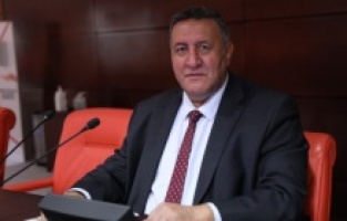 “POS cihazı masrafı esnafın belini büküyor”