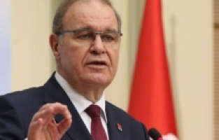 Faik Öztrak: "İşsiz sayısındaki dalgalanma izaha muhtaç"