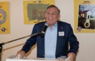 Akay'dan "Karikatür Müzesi" müjdesi