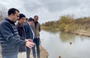 “Karacaali Çayı kimyasal atık nedeniyle can çekişiyor”