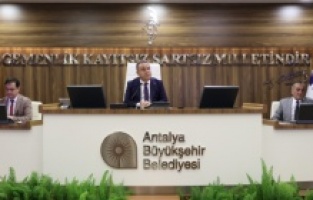 Muhittin Böcek: "Antalya'nın tanıtımı tek çatı altında olacak"