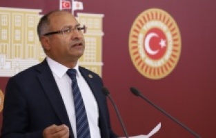 "Öğrencilerin özgürlük alanından elinizi çekin"