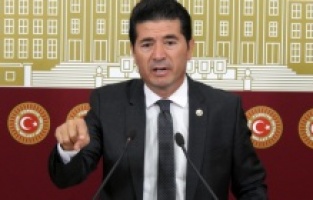 "Türk Şeker göz göre göre eriyor!"