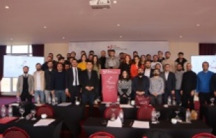 Cem Aydın: "Mücadelemiz, haysiyet ve demokrasi mücadelesidir"