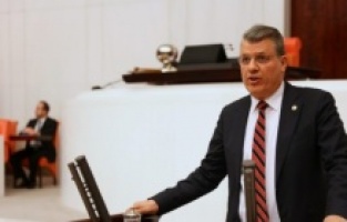 CHP'li Barut, "vatandaşlık" vurgununu Meclis gündemine taşıdı