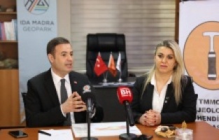 "Balıkesir'i bilimle sağlam temellere oturtacağız"