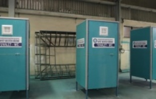 Eskişehir Büyükşehir Belediyesi atölyelerinde seyyar tuvaletler için yoğun mesai