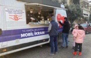 Kartal Belediyesi’nden Hatay’da 3 öğün yemek ikramı hizmeti