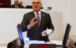 CHP'li Tanal, depremzede'ye DEDAŞ darbesini şikayet etti