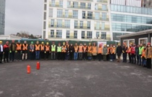 Kartal Belediyesi çalışanları olası afetlere karşı hazırlanıyor