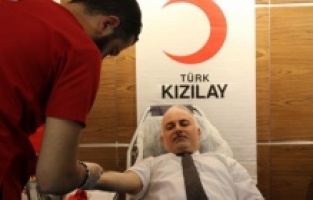 Kızılay, kan da satıyormuş