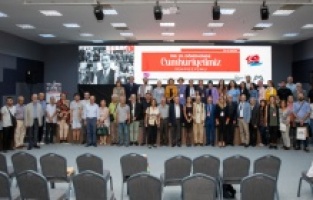 Mersin'de 100. yıla coşkulu kutlama