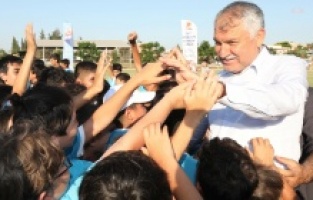 Adana Büyükşehir'den 5 yıl boyunca spora tam destek