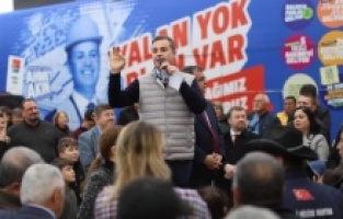 CHP'li Akın: "2019'da Mansur Yavaş'a yapılanlar bana da yapılıyor"