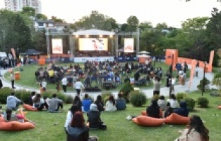 Beşiktaş Gençlik Festivali Konserleri, Seda Erciyes ile başladı