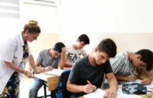 Çiğli Belediyesi'nden Öğrencilere YKS ve LGS Desteği