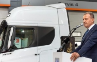 Vahap Seçer'den iş birliği çağrısı