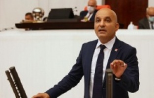 "3 yılda 200 bin futbol sahası büyüklüğünde ormanlık alanımız yok oldu"