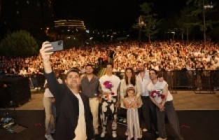 Ataşehirli müzikseverler, yaz konserlerinde buluştu