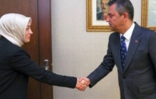 Ayşe Ateş ve Özgür Özel ikinci kez bir araya geldi