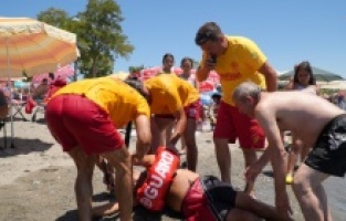 Balıkesir Büyükşehir’in plajlarına tatilcilerden tam not