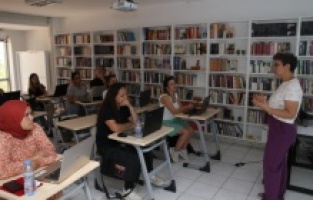 Çiğli Belediyesi’nden Kadınlara Dijital Okuryazarlık Desteği