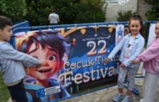 Kadıköy'de, Çocuk Tiyatro Festivali başladı