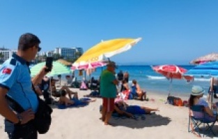 Kuşadası Belediyesi fırsatçılara göz açtırmıyor